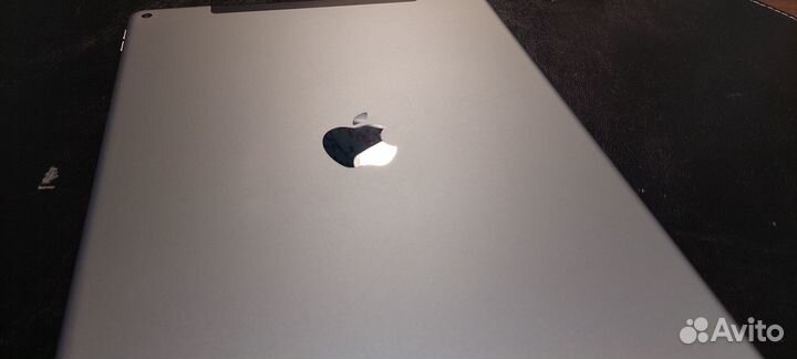 Продаю iPad Pro 12.9-inch 250 гб