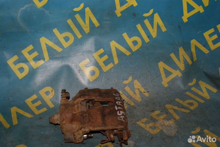 Суппорт передний Opel Vectra B