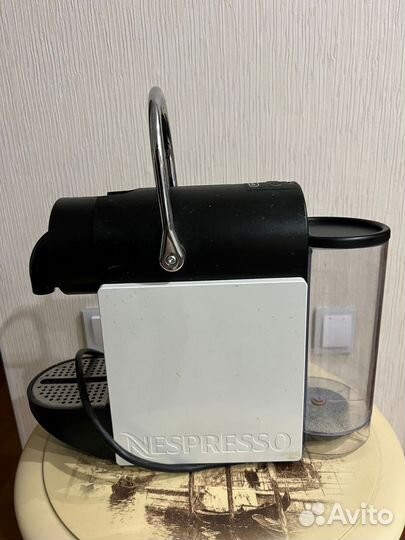 Капсульная кофемашина delonghi nespresso