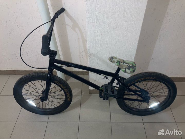 Велосипед BMX 