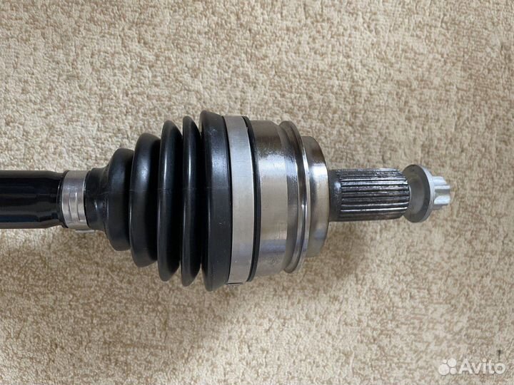 Новый левый привод в сборе Mercedes GLC X253