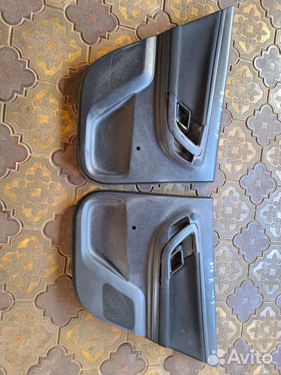 Обшивка двери задний левый Skoda Fabia