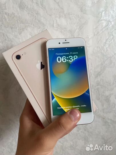 iPhone 8 64 золотой