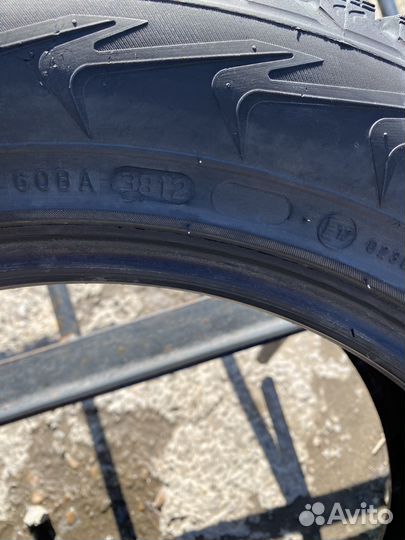 Nokian Tyres Hakkapeliitta 5 215/55 R16