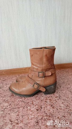 Сапоги clarks