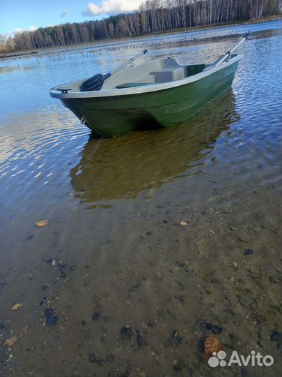 Лодки весельные