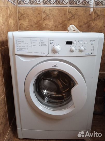Стиральная машинка бу indesit