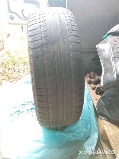 Nokian Tyres  Hakka Truck 844 245/70 R16 107T