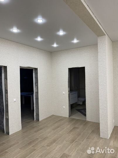 Поклейка обоев