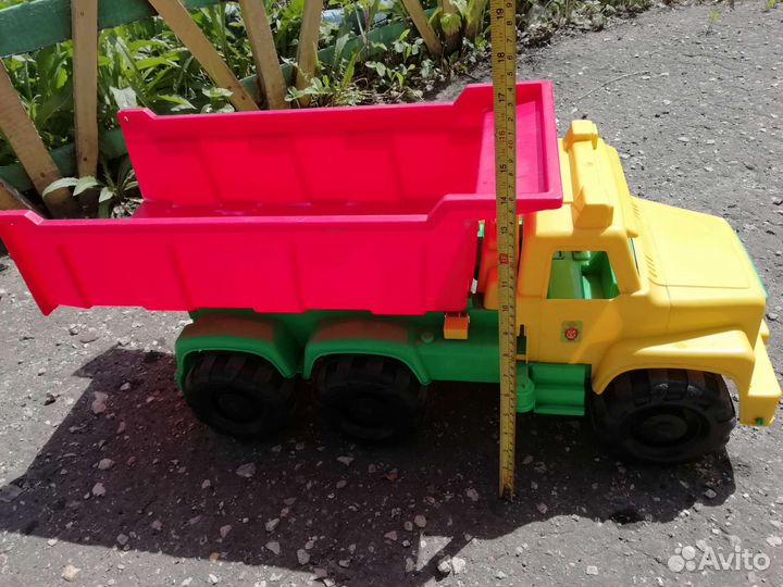Большой грузовик игрушка