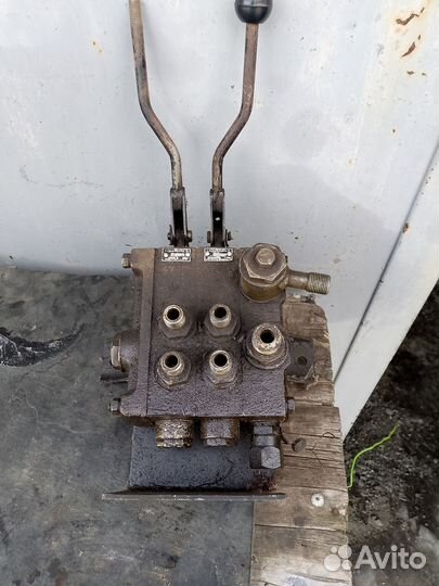 Гидрораспределитель бу