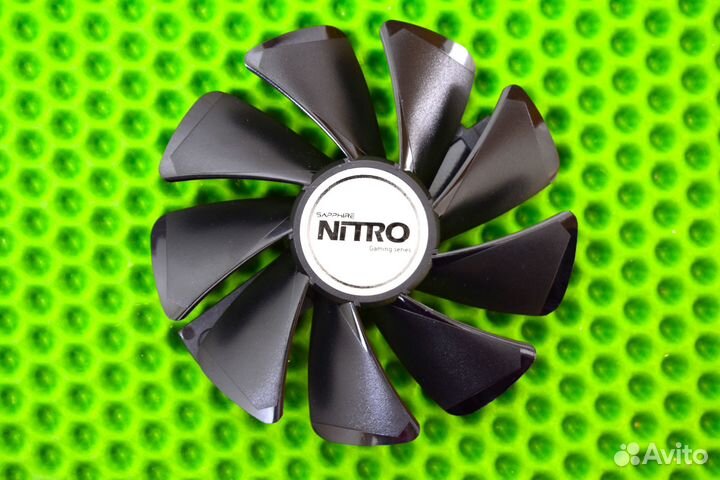 Куллeр Sapрhirе niтrо RX58012V 0,42А