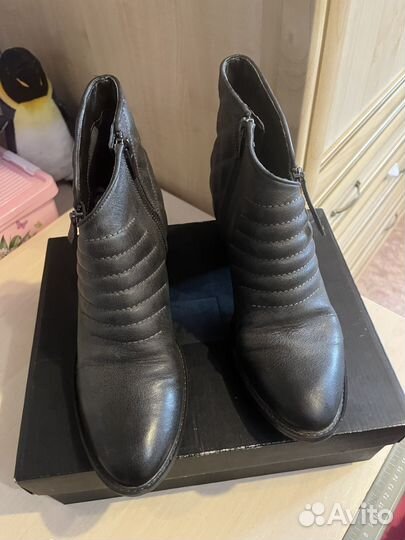 Ботинки осень весна женские 39 натуральная кожа