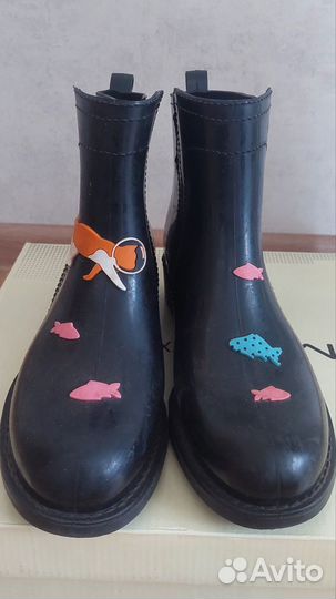 Резиновые сапоги