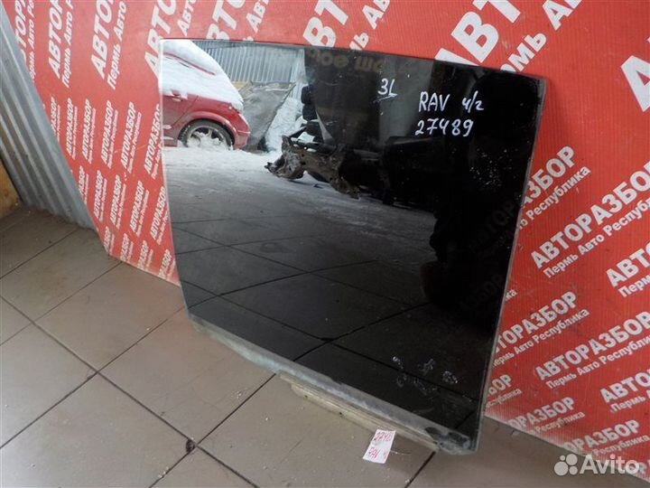 Стекло двери заднее левое Toyota Rav 4 XA20 1CD