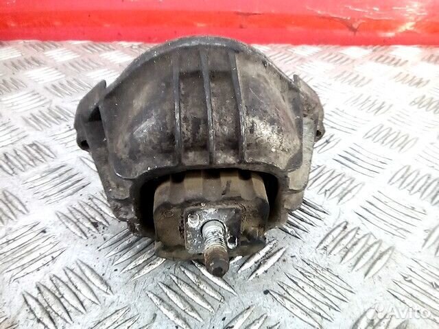 Подушка крепления двигателя BMW 1 E81/E82/E87/E88