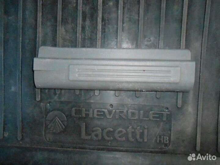 Накладка порога задняя левая Chevrolet Lacetti 200