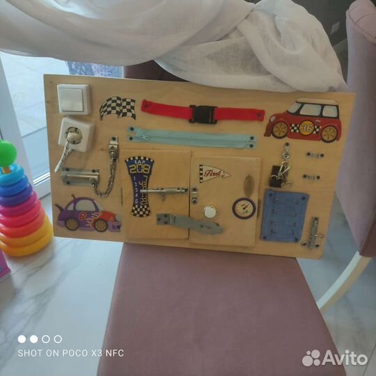 Бизиборд, детская развивающая игрушка