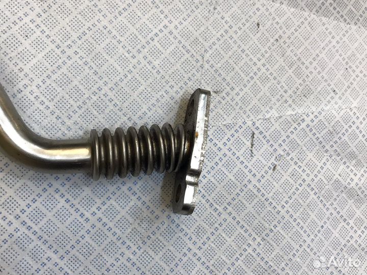 Трубка слив турбины VAG 04L145736E