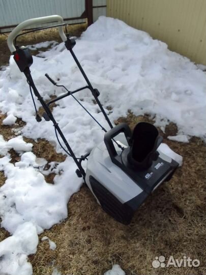 Снегоуборщик электрический