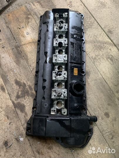 Клапанная крышка bmw e39 м52