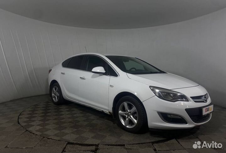 Opel Astra 1.6 AT, 2013, 124 001 км