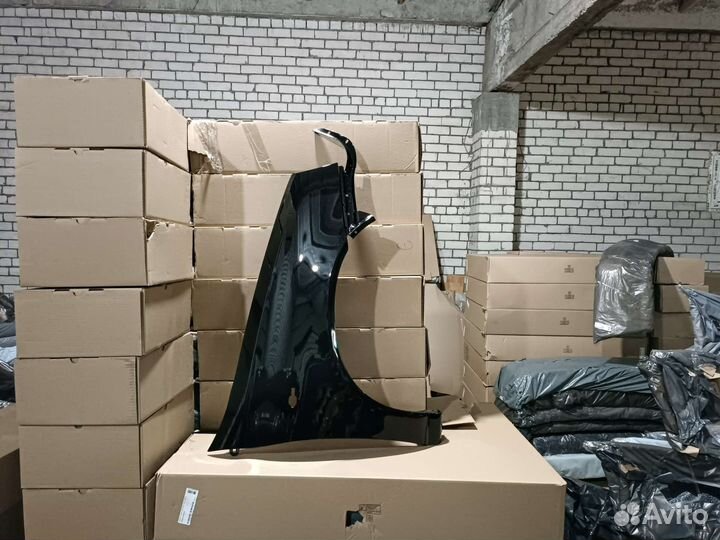 Крыло калина правое цвет черный трюфель 651