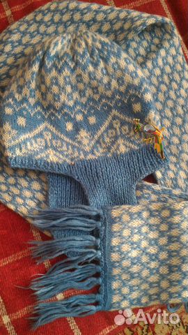 Вязаный комплект