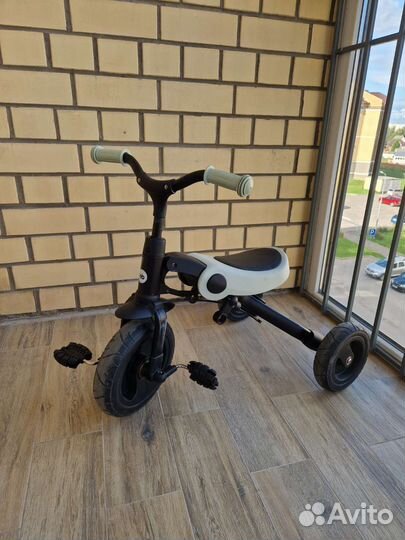 Велосипед беговел 3 в 1