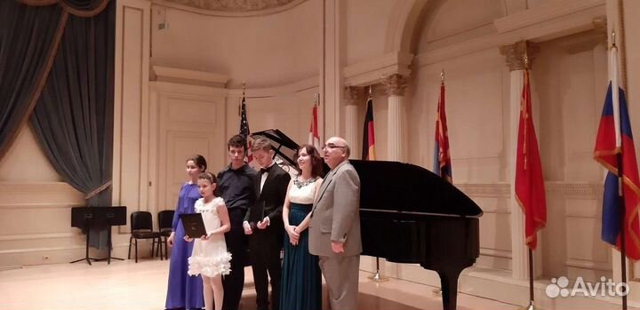 Преподаватель по фортепиано