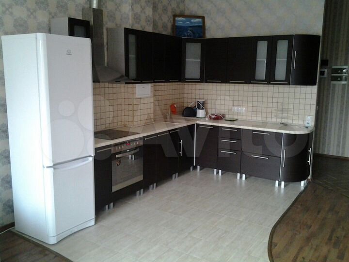 2-к. квартира, 57 м², 4/5 эт.