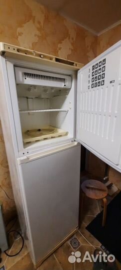 Холодильник stinol 110l