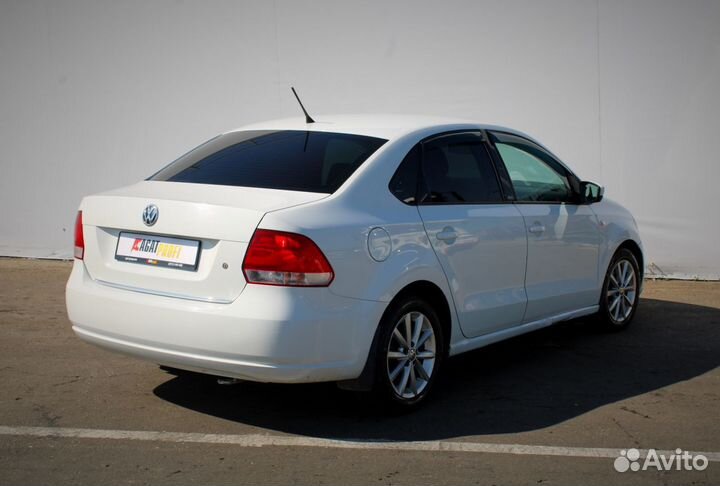 Volkswagen Polo 1.6 МТ, 2015, 215 582 км