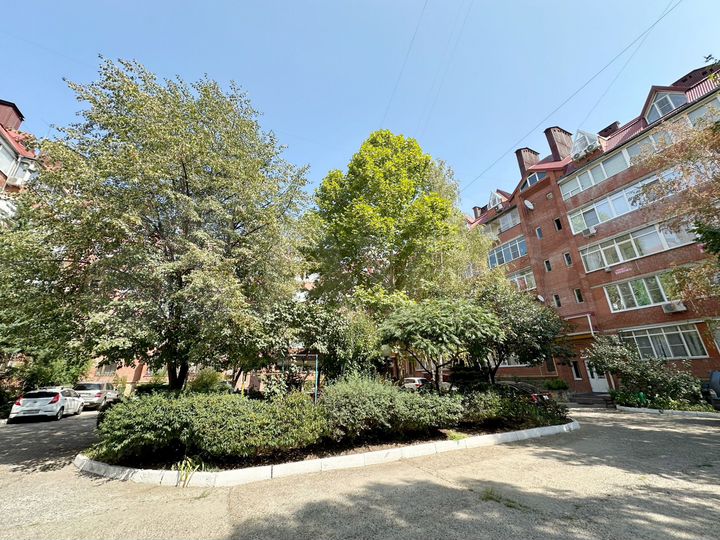 3-к. квартира, 109,8 м², 5/6 эт.