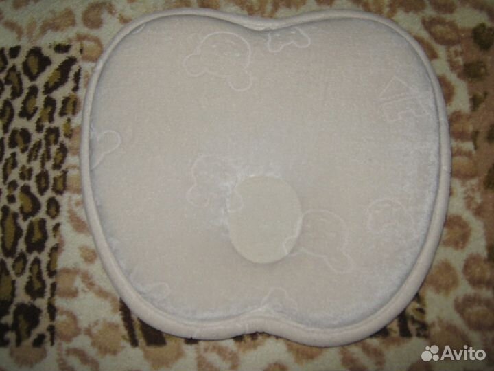 Подушка ортопедическая с эффектом памяти