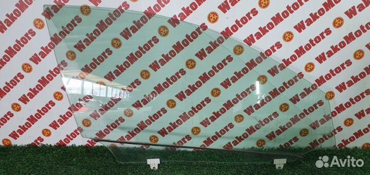 Стекло двери переднее правое Nissan Teana J32