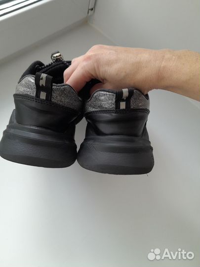 Кроссовки 33 размер