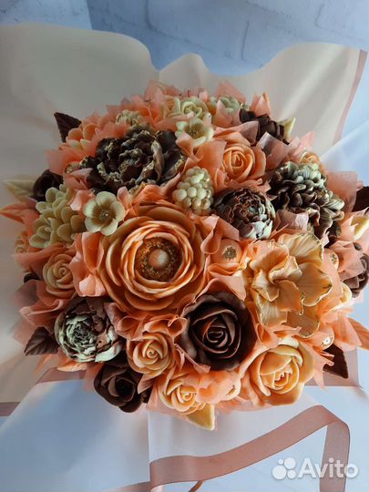 Букет из шоколадных цветов