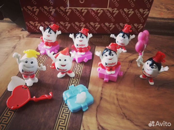 Киндер игрушки