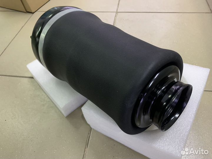 Передний баллон Mercedes GL W164