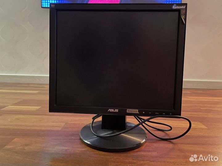 Монитор для компьютера бу