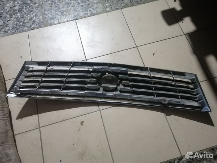 Решетка радиатора Nissan teana j31