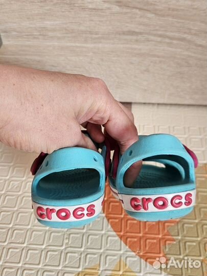 Сандалии crocs c5