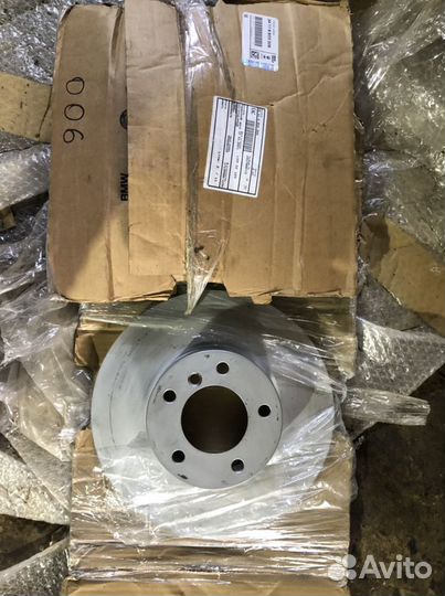Оригинальные тормозные диски BMW34116855006(перед)