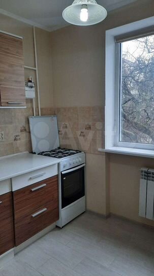 2-к. квартира, 46 м², 2/5 эт.