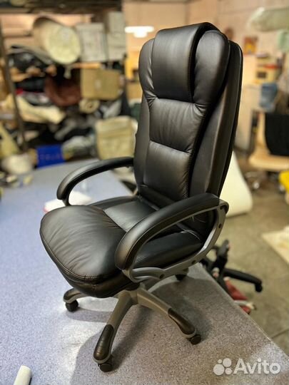 Кресло офисное компьютерное