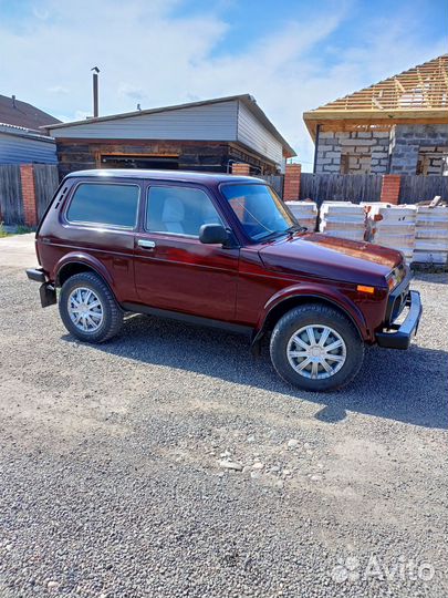 LADA 4x4 (Нива) 1.7 МТ, 2010, 146 000 км