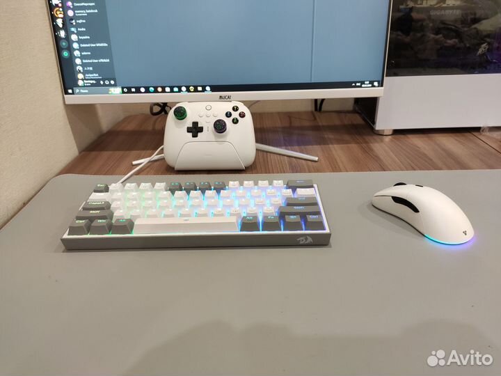 Redragon k617 fizz rgb (новая)