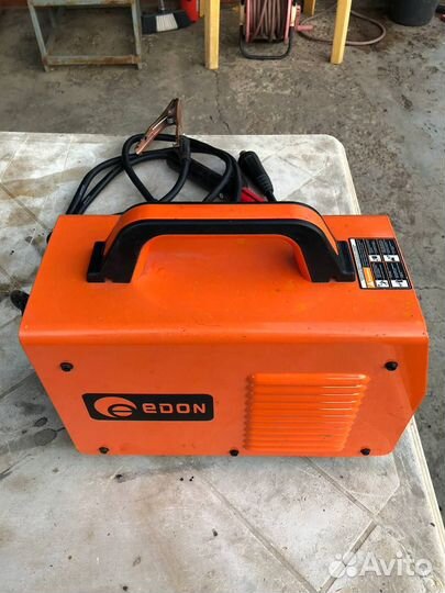 Инверторный сварочный аппарат Edon LV-220S