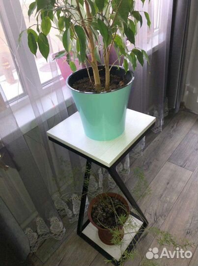 Подставка для цветов